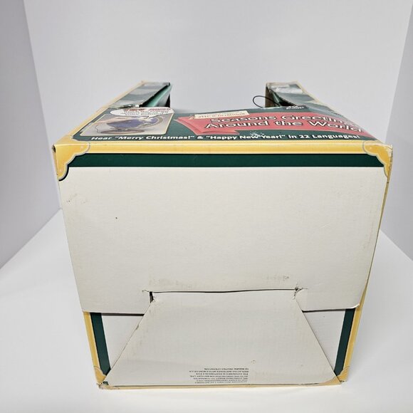 Working Vintage Mr Christmas Seasons Greetings Around The World Globe - Picture 14 of 14